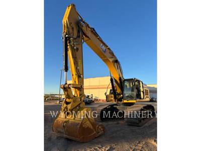 Caterpillar 352 Excavator