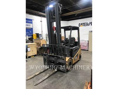 Mitsubishi 2EPC6000 Forklift