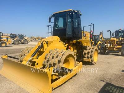 Caterpillar 815 Soil Compactor
