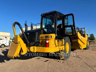 Caterpillar 627 Scraper