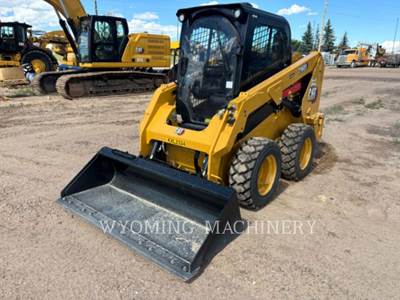 Caterpillar 236D3 Skid Steer
