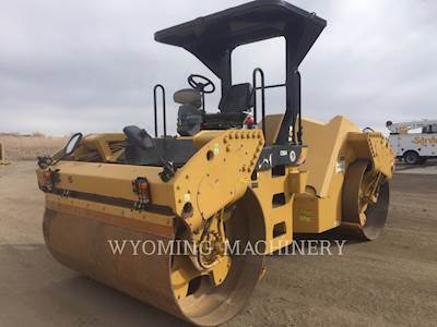 Caterpillar CB64 Smooth Drum Compactor