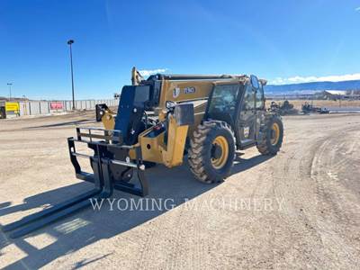 Caterpillar TL943 Telehandler