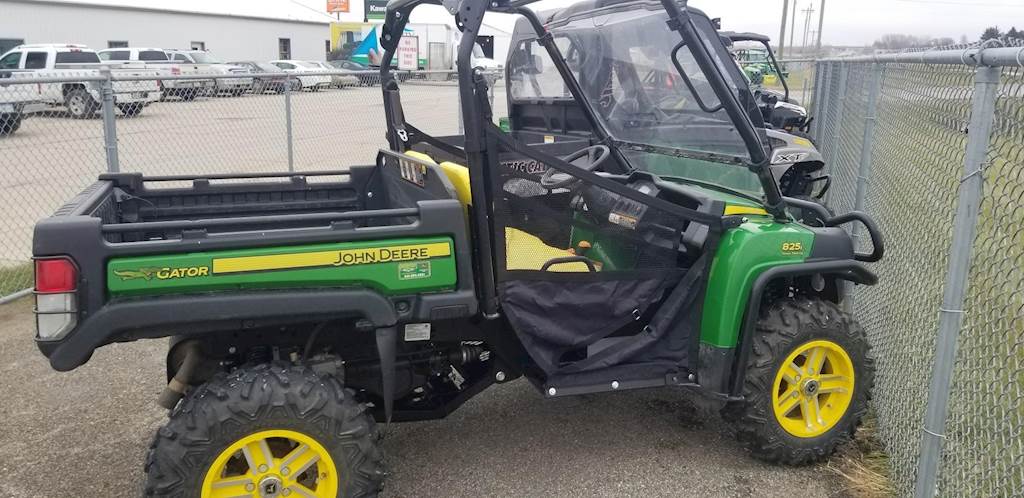 John Deere Gator >> 2017 John Deere Gator Xuv 825i Utility Vehicle For Sale 590 Hours New Hampton Ia 49465 1 Mylittlesalesman Com John Deere Gator >> 2017 John Deere Gator Xuv 825i Utility Vehicle For Sale 590 Hours New Hampton Ia 49465 1 Mylittlesalesman Com