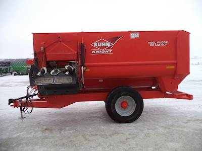 Kuhn Feeders Feed Wagons For Sale Mylittlesalesman Com