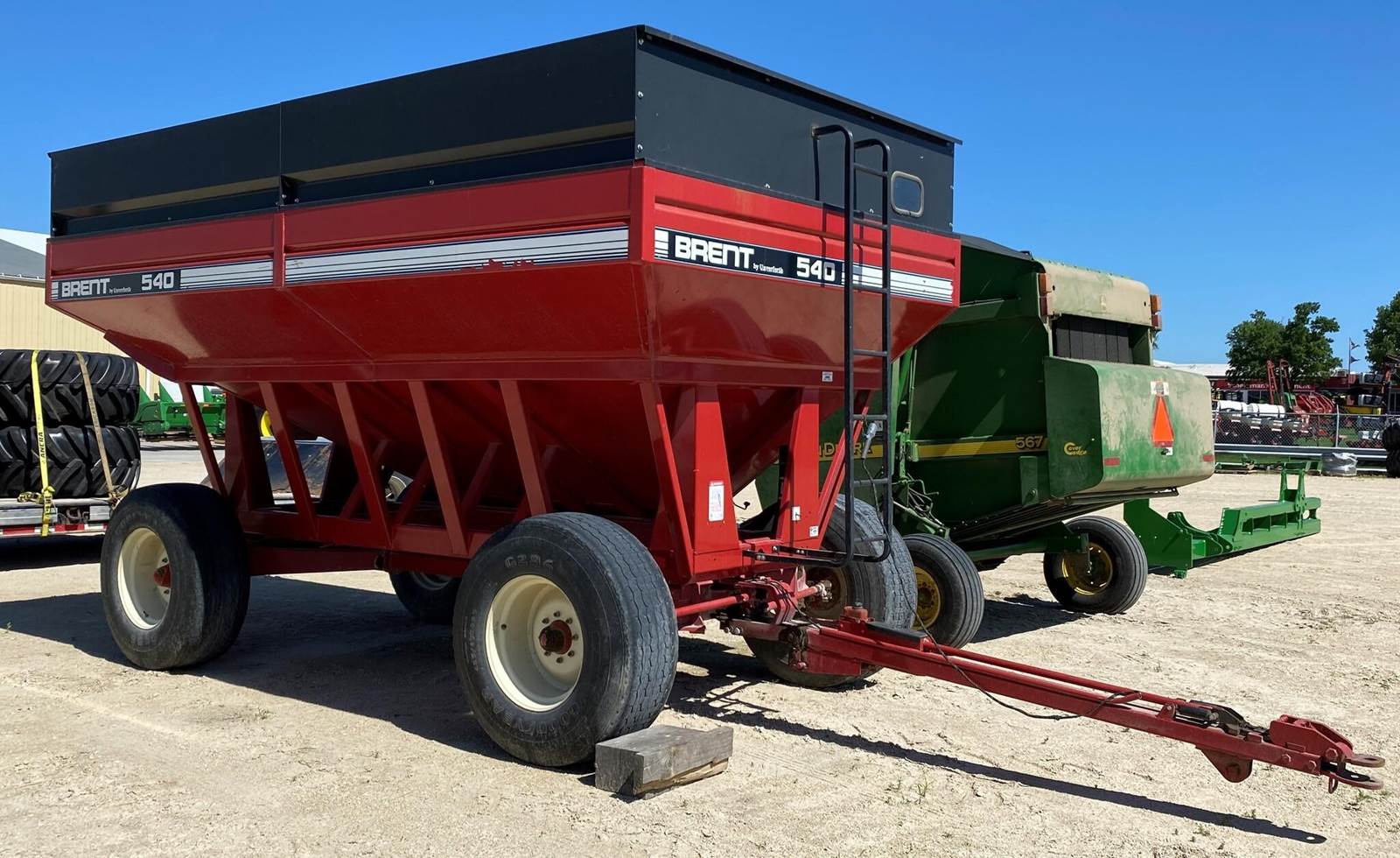 1999 Brent 540 Gravity Wagon For Sale Dyersville, IA 55486