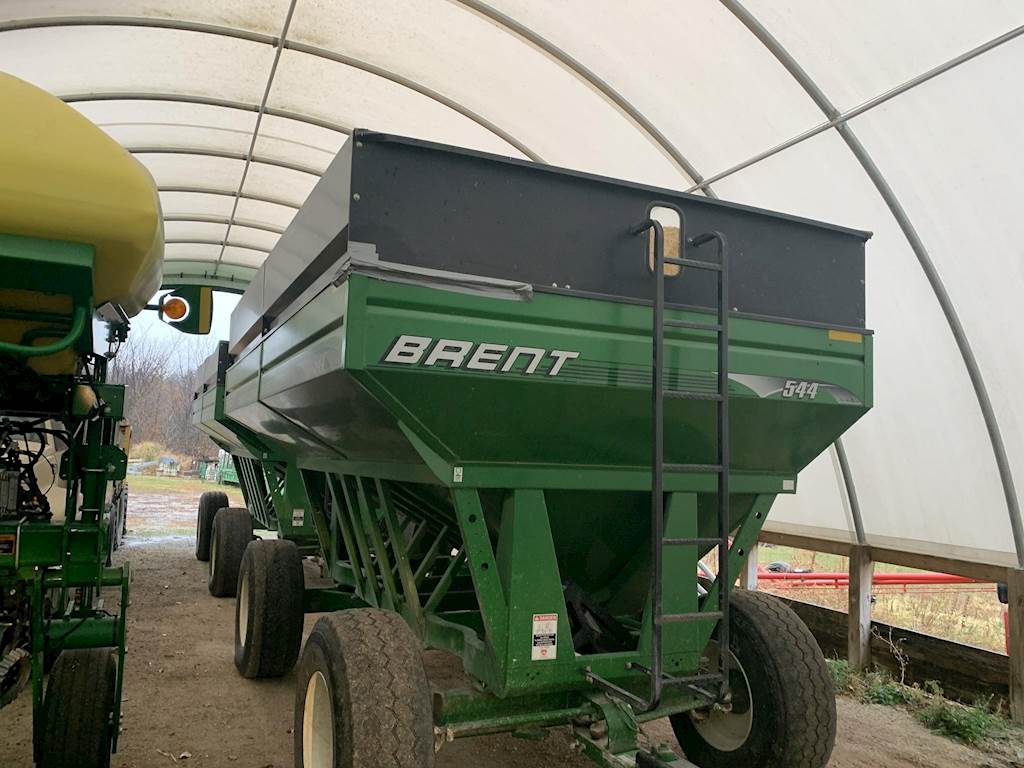 2008 Brent 550 Gravity Wagon For Sale Waukon, IA 52067