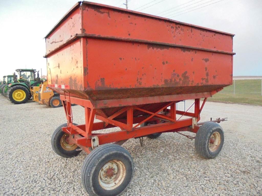 Killbros 250 Gravity Wagon For Sale Dyersville, IA 44047