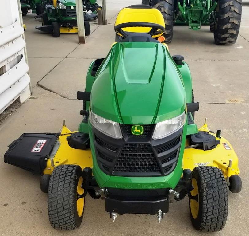 2019 John Deere X380 Riding Lawn Mower For Sale, 35 Hours Dyersville