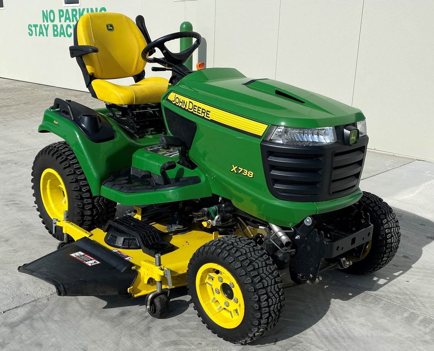 2019 John Deere X738 Riding Lawn Mower For Sale, 102 Hours Dyersville, IA 55693