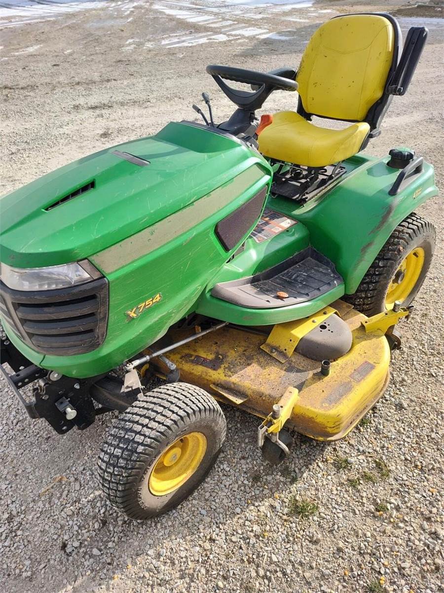 2014 John Deere X754 Riding Lawn Mower For Sale, 570 Hours Lime