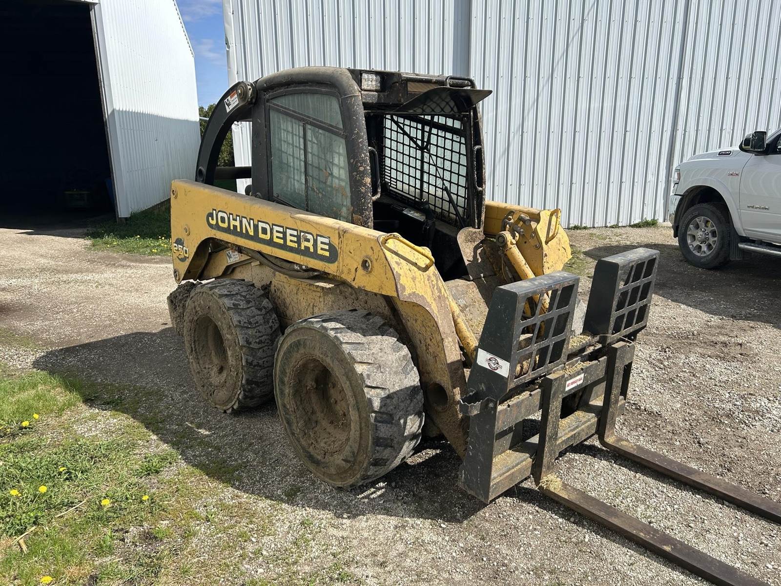 2000 John Deere 250 Skid Steer For Sale, 1,449 Hours New Hampton, IA