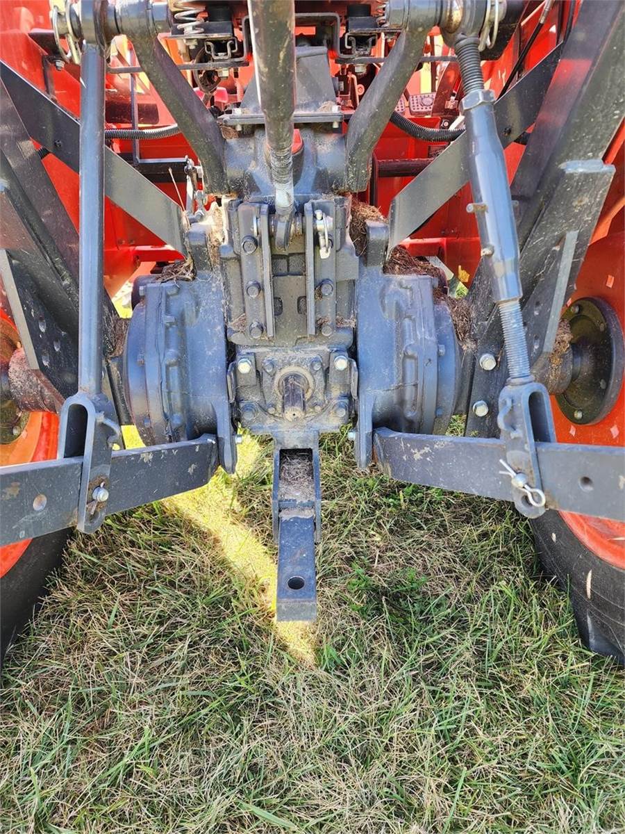 2016 Kubota L2501 Tractor For Sale, 475 Hours | New Hampton, IA | 57272 |  MyLittleSalesman.com