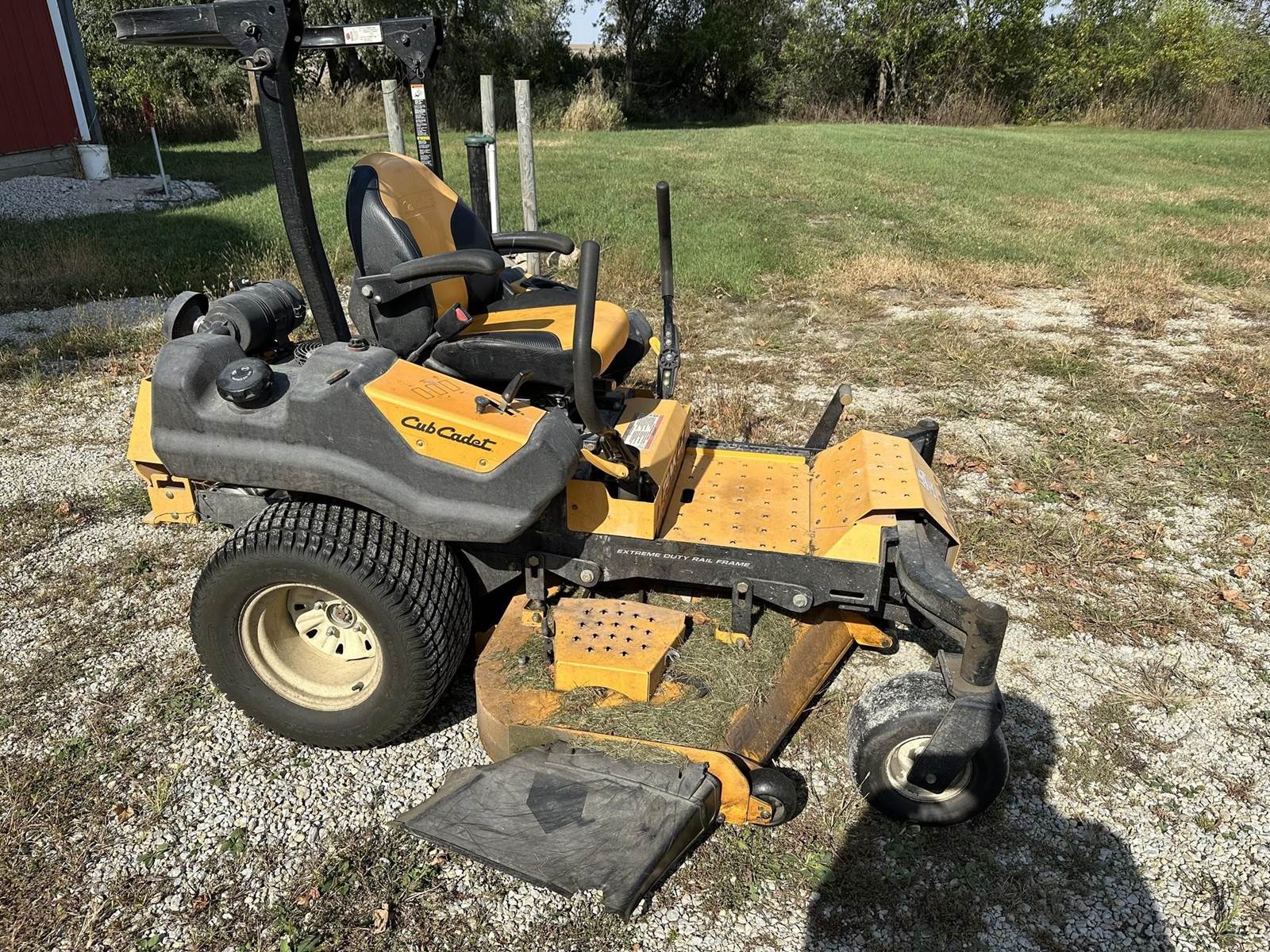 2018 Cub Cadet TANK LZ60 Zero Turn Mower For Sale, 418 Hours Lime