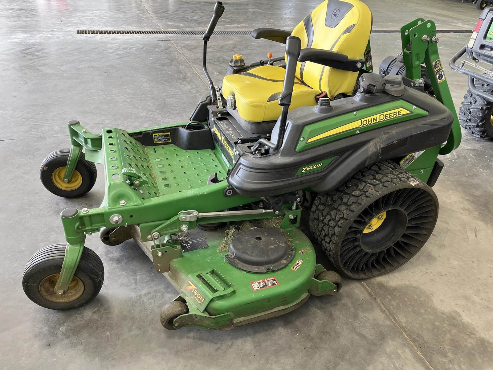 2018 John Deere Z950R Zero Turn Mower For Sale, 465 Hours Rowley, IA