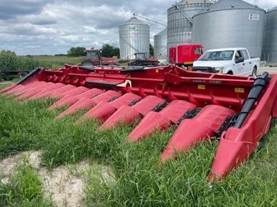 Case IH 4412F Corn Head
