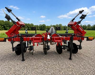 Case IH ECOLO-TILL 2500 Ripper