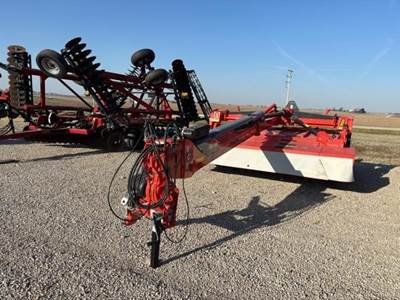Kuhn FC3561TCR Pull-Type Mower Conditioner/Windrower