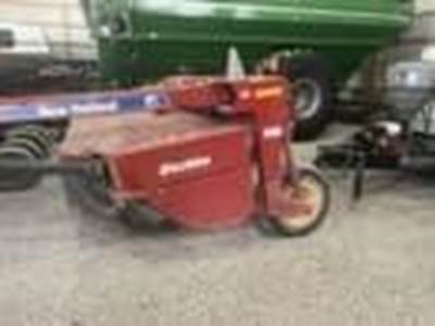 New Holland H7230 Pull-Type Mower Conditioner/Windrower