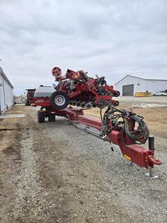 Case IH 2140 Planter / Row Unit