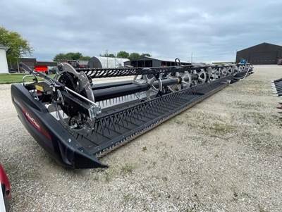 MacDon FD240 Platform