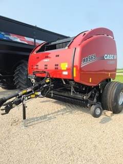 Case IH RB565 Round Hay Baler