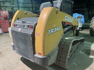 Case TR340 Skid Steer