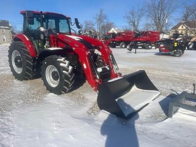 Case IH FARMALL 120C Tractor