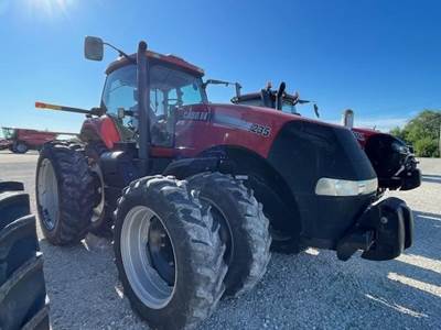 Case IH Magnum 235 Tractor