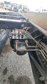 Wabco ABS Brake Pump for a 2017 Peterbilt 337