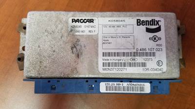 Bendix ABS Control Module for a 2014 Peterbilt 389