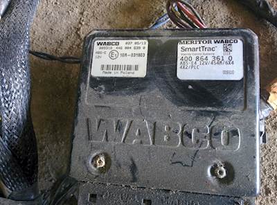 Wabco ABS Control Module for a 2006 Kenworth W900