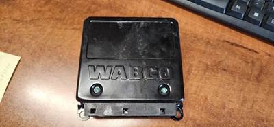 Wabco ABS Control Module for a 2012 Freightliner Cascadia 125