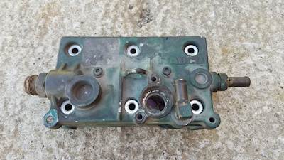 Volvo VNL A/C Compressor