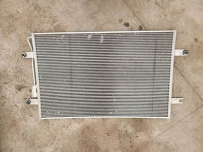 Freightliner Cascadia 126 A/C Condenser