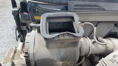 Hino 165 Right Air Cleaner / Air Filter Housing