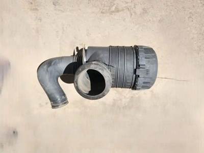 International CF600 Left Air Cleaner / Air Filter Housing