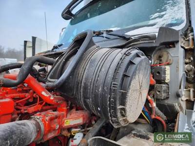 International ProStar Left Air Cleaner / Air Filter Housing