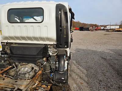 Isuzu NPR HD Right Air Cleaner / Air Filter Housing