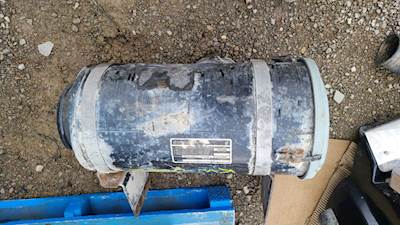 Kenworth T800B Right Air Cleaner / Air Filter Housing