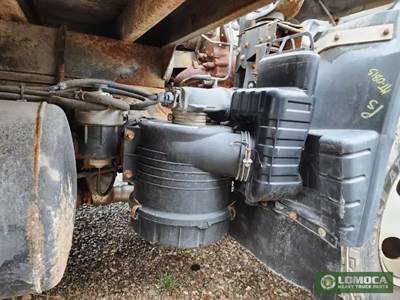 Mitsubishi FE-84D Right Air Cleaner / Air Filter Housing