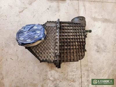 Peterbilt 567 Air Cleaner / Air Filter Housing