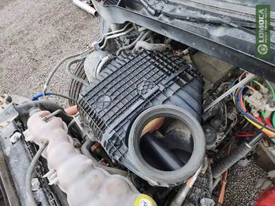 Western Star 49X Air Cleaner / Air Filter Housing