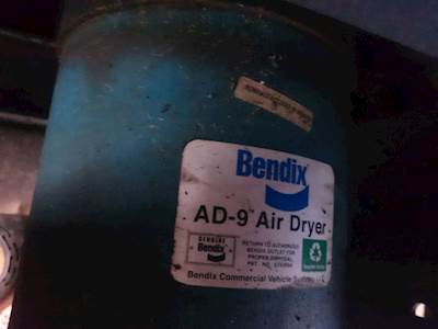 Blue Bird Air Dryer for a 2009 Blue Bird Bluebird School Bus