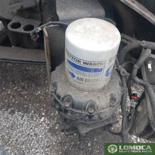 Freightliner Cascadia 125 Air Dryer