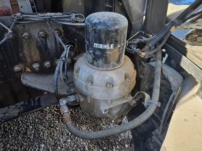 Freightliner Cascadia 126 Air Dryer