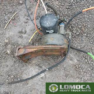 International LT625 Air Dryer