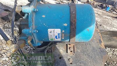 Mack MRU613 Air Dryer