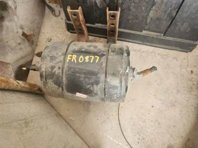 Freightliner Cascadia 126 Air Tank