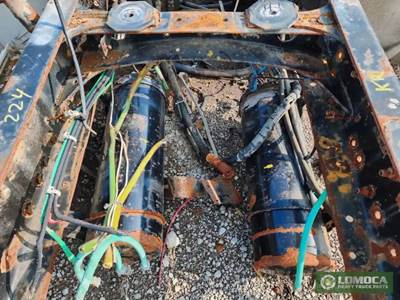 Freightliner Classic XL Air Tank